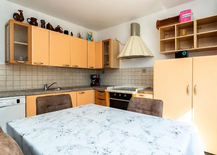 Sea View Summer 2 By Guide * Ražanac