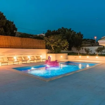 Vila Sea View Summer 2 By Guide *