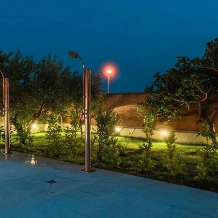 Sea View Summer 2 By Guide * Razanac